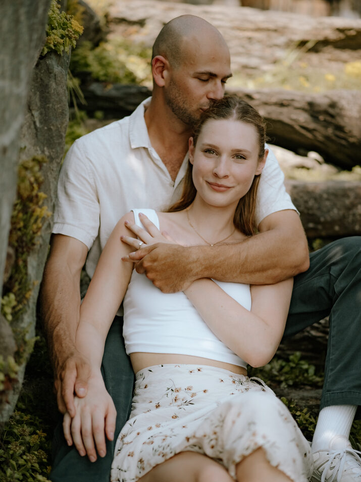 Service photographe professionnelle de mariage, maternité et couple. Estrie ( Granby )et grande région de Montréal.